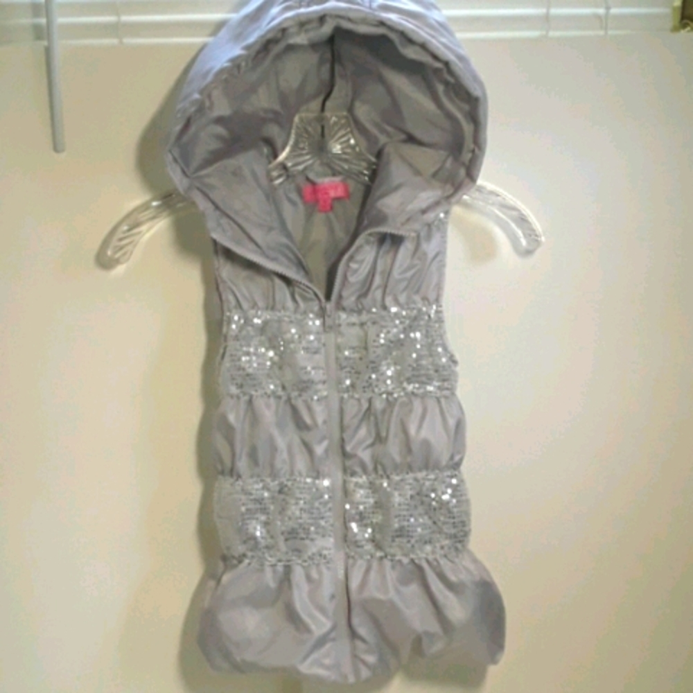 SPARKLING Hooded Silver Vest